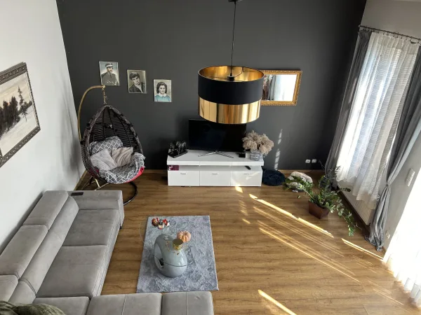 Wyjątkowa nieruchomość w Mostkowie, zdjęcie główne