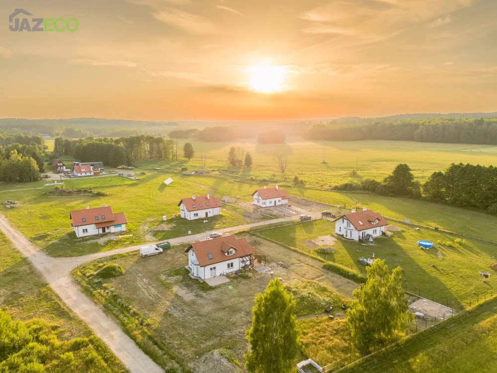 Dom wolnostojący w samym sercu natury z dużą działką, zdjęcie 3